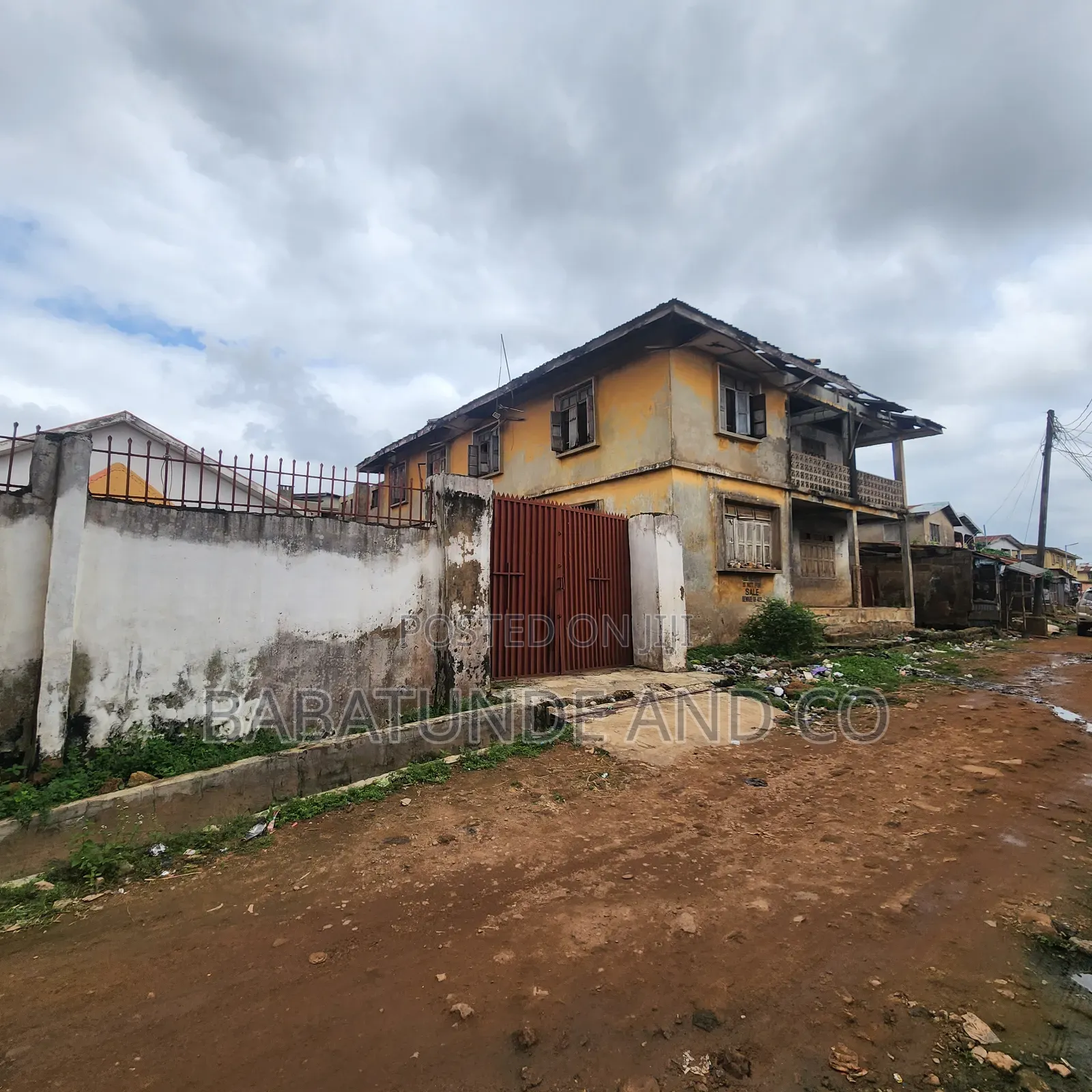 2bdrm House in Agbowo for sale in Agbowo