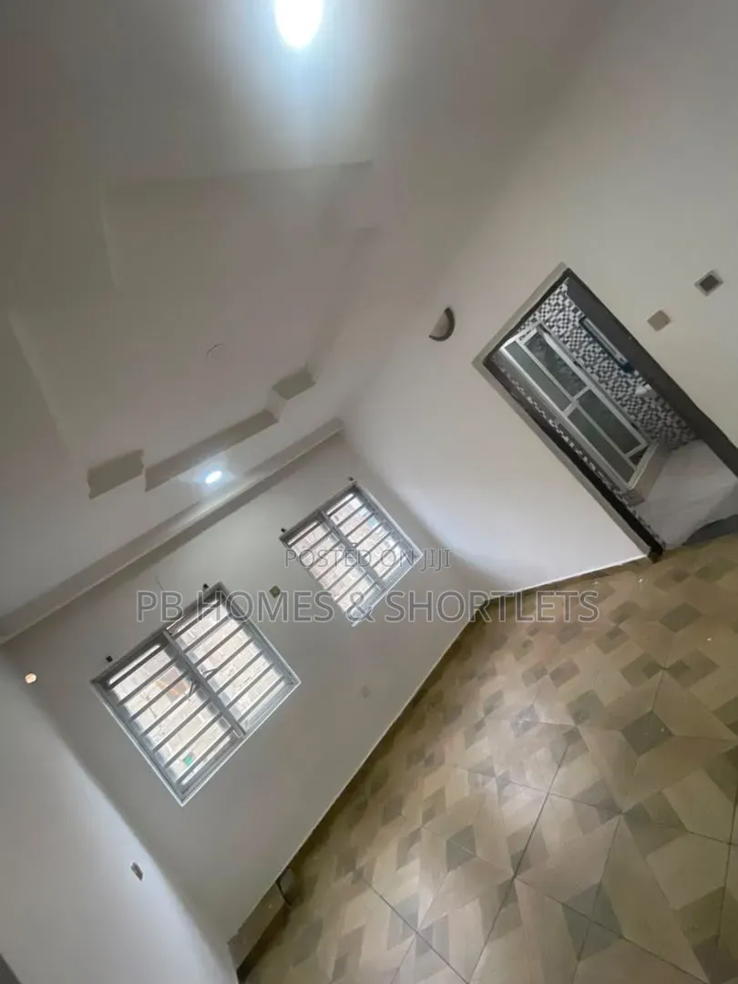 3bdrm Apartment in Oke Ira / Ajah for rent in Oke Ira / Ajah