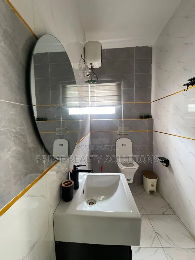 Furnished 2bdrm Apartment in Lekki Phase 1 for rent in Lekki Phase 1