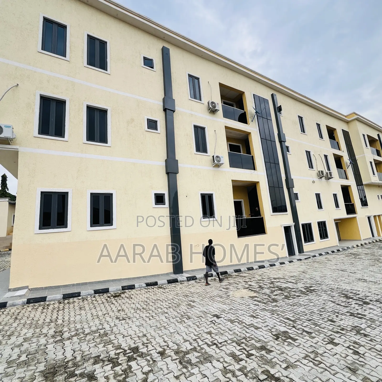 2bdrm Block of Flats in Gwarinpa for rent in Gwarinpa