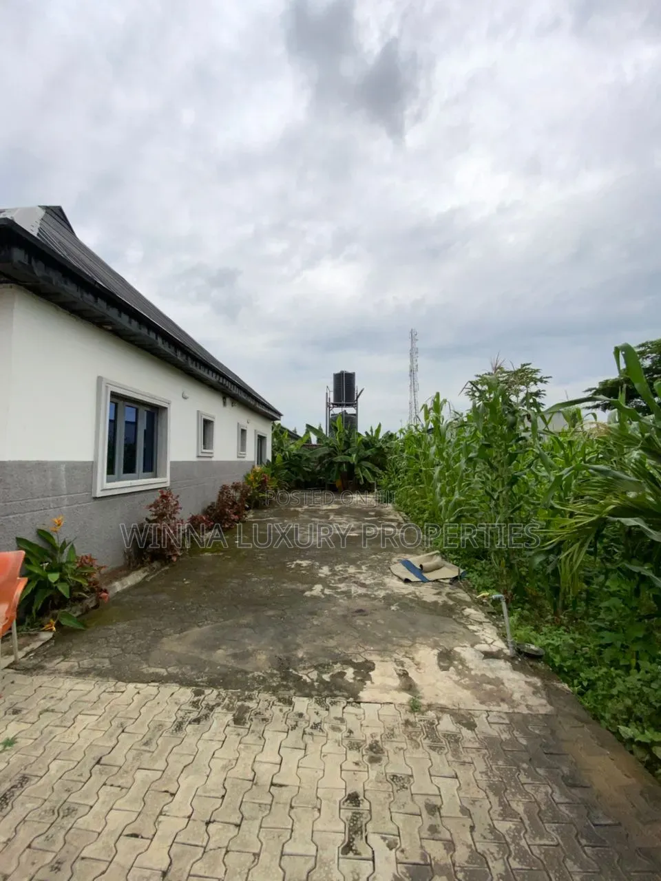 3bdrm Bungalow in Jedo Estate, Lugbe District for sale in Lugbe District