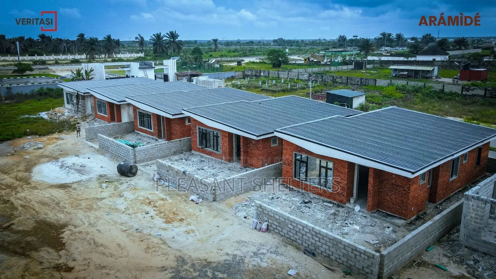 3bdrm Bungalow in Aramide Bungalow, Lekki Expressway for sale in Lekki Expressway