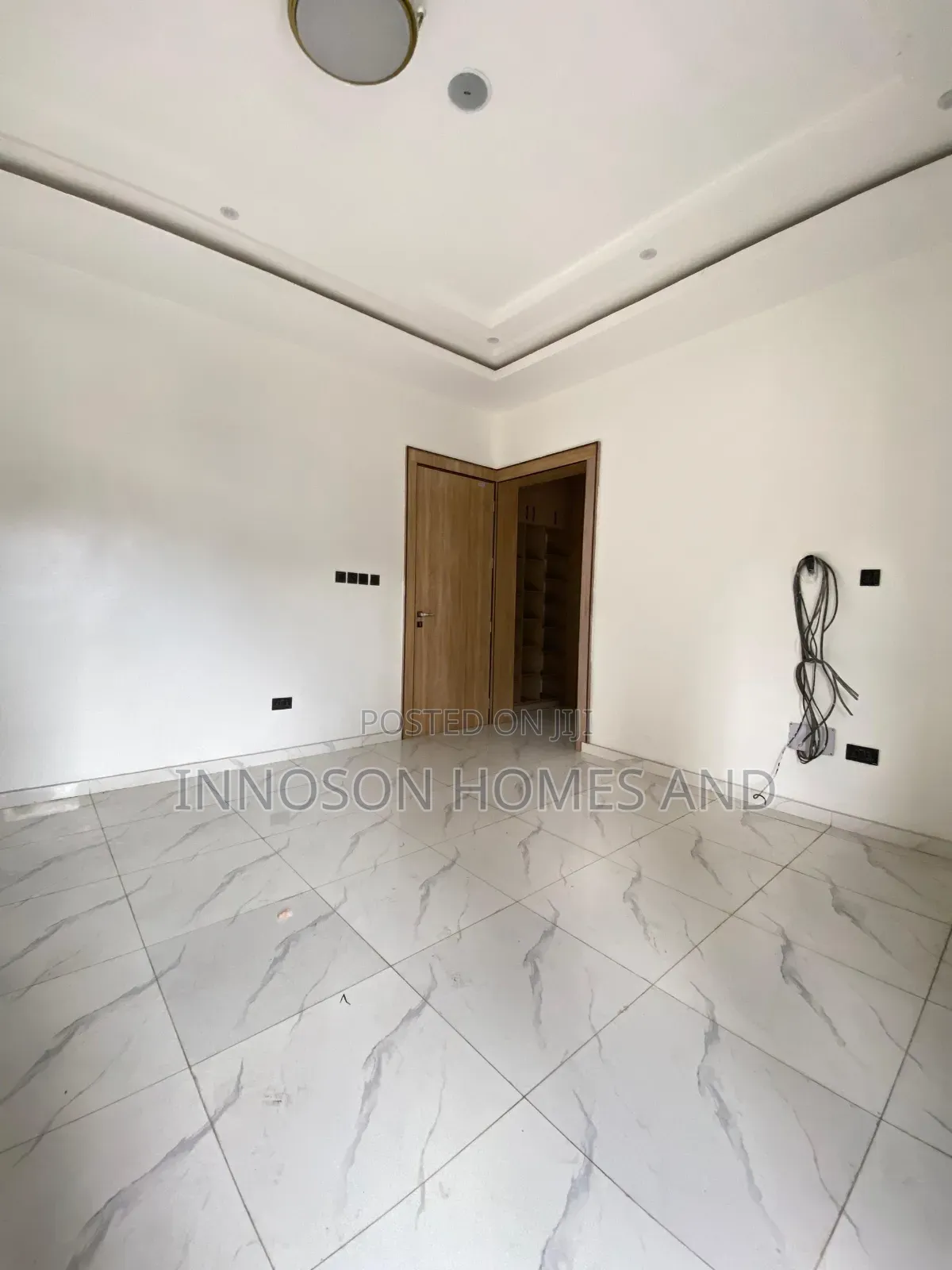 4bdrm House in Chevron for sale in Chevron