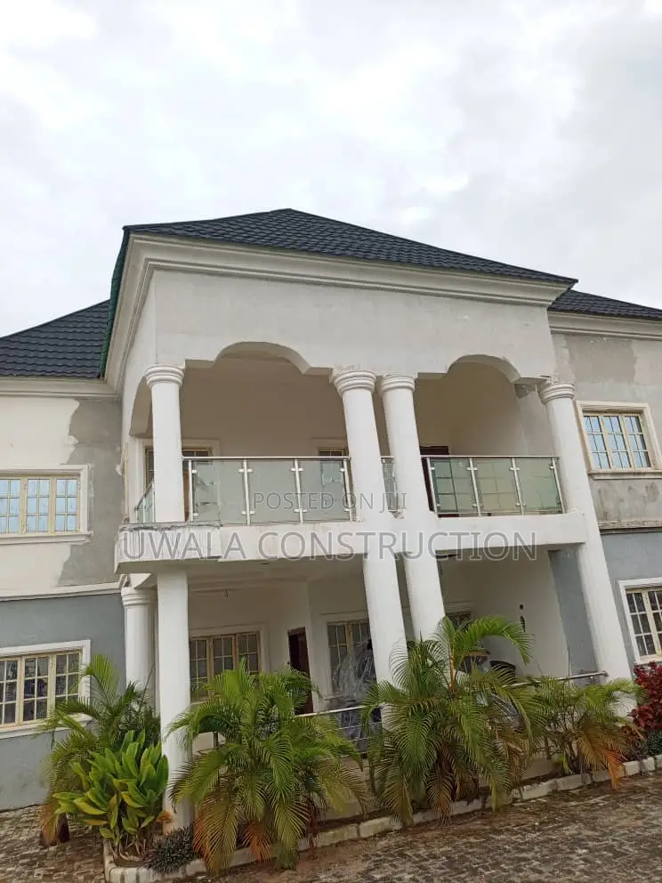 5bdrm Duplex in Lokogoma for sale in Lokogoma
