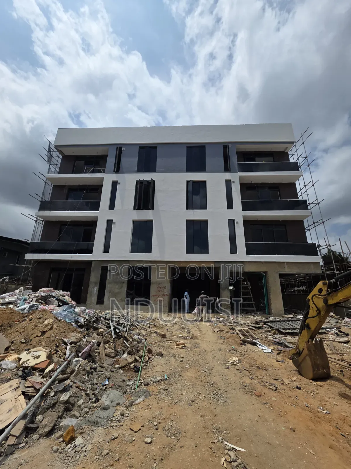 3bdrm Apartment in Ikeja GRA for sale in Ikeja GRA