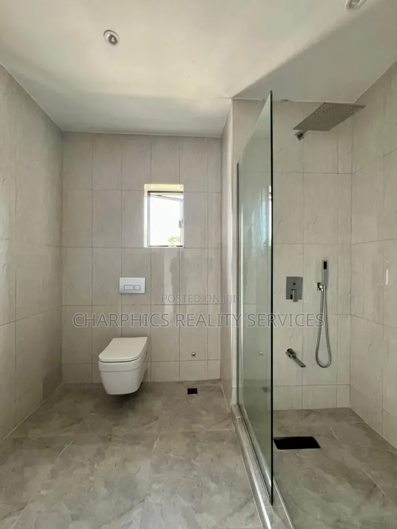 3bdrm Apartment in Lekki Phase 1 for sale in Lekki Phase 1