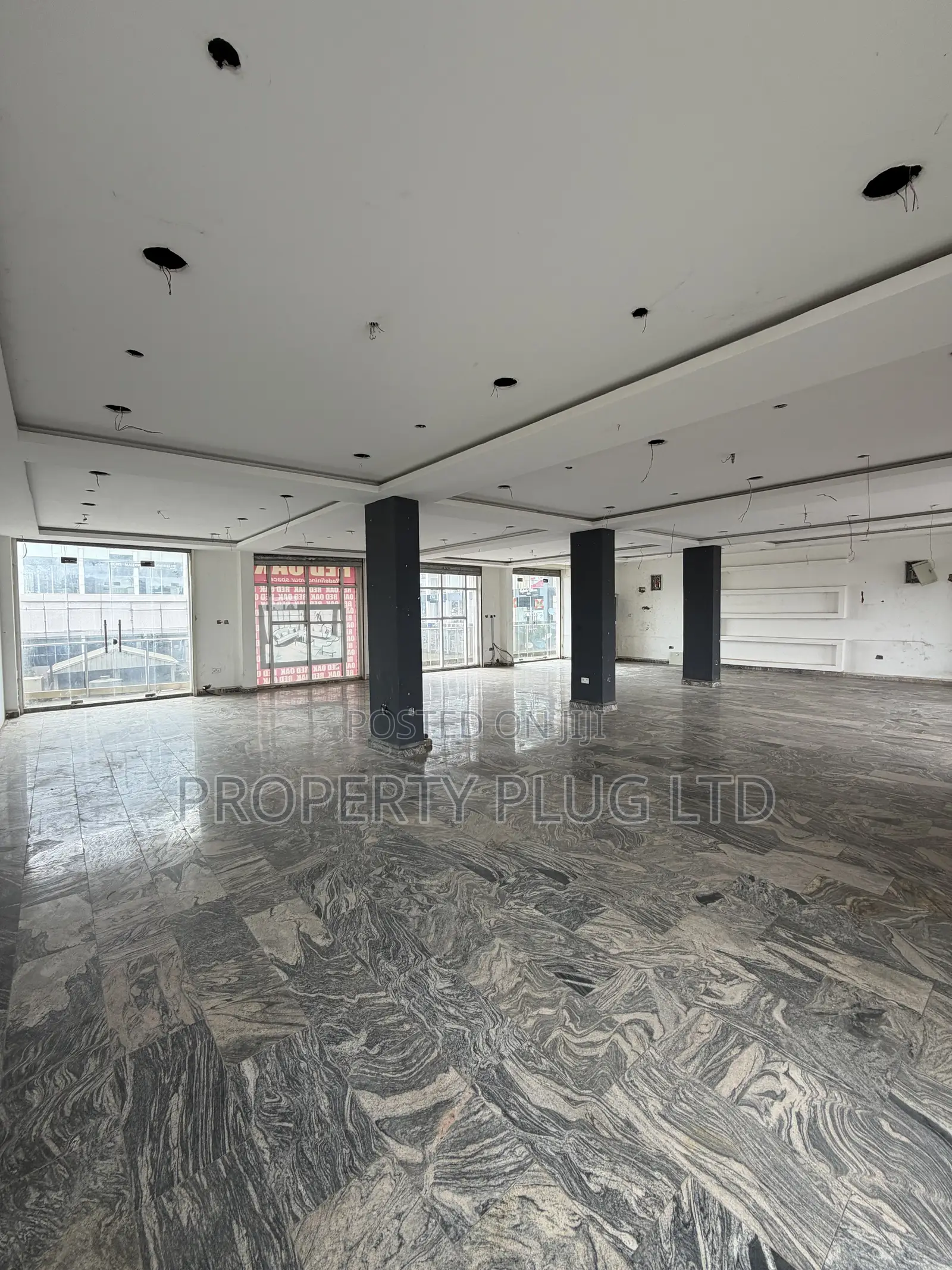 Massive Office Space for Rent in Kado