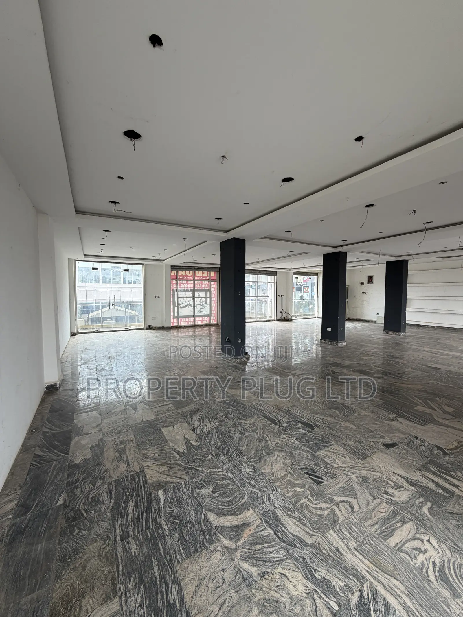 Massive Office Space for Rent in Kado
