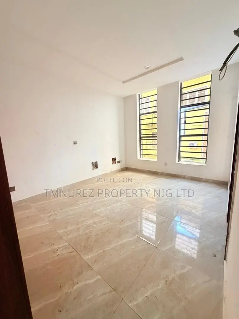 4bdrm Duplex in Ikeja for sale in Ikeja