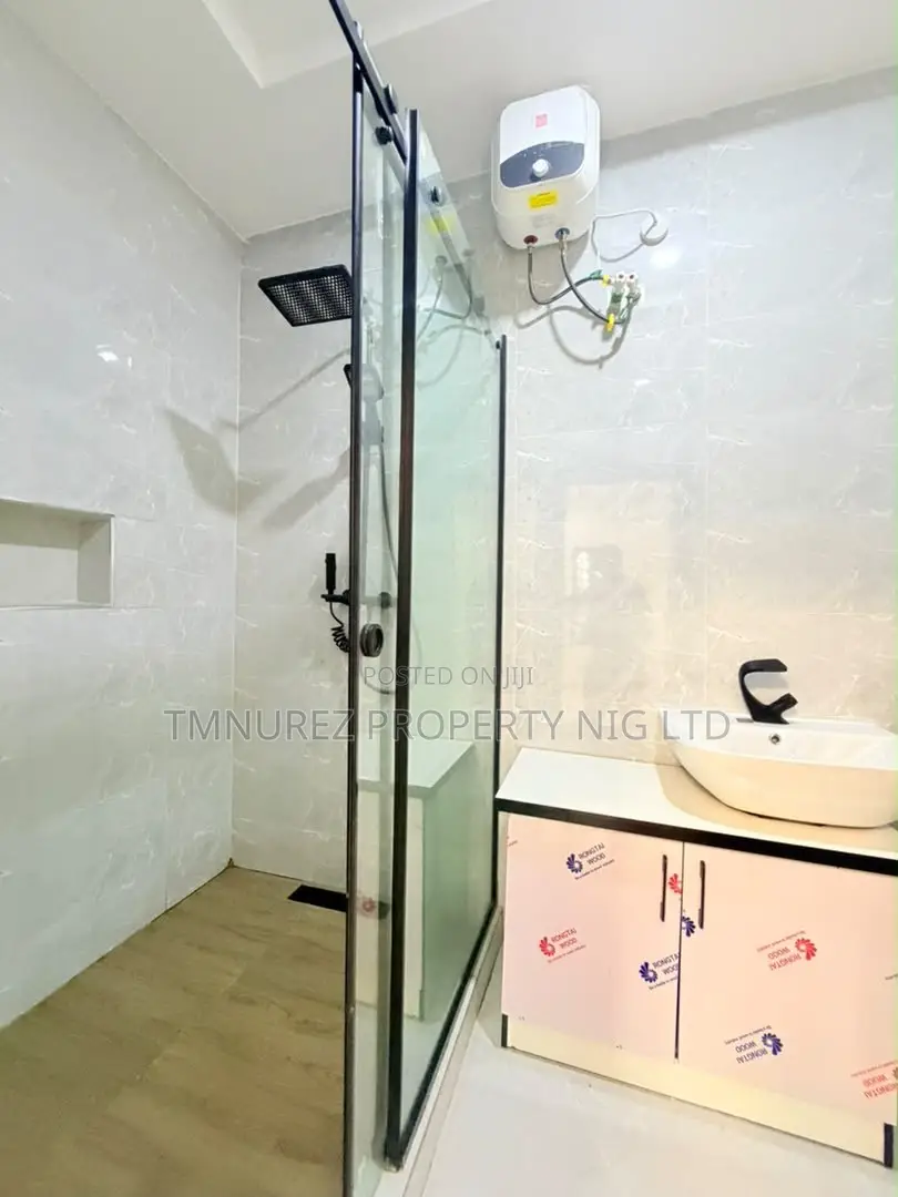 3bdrm Apartment in Gbagada for sale in Gbagada
