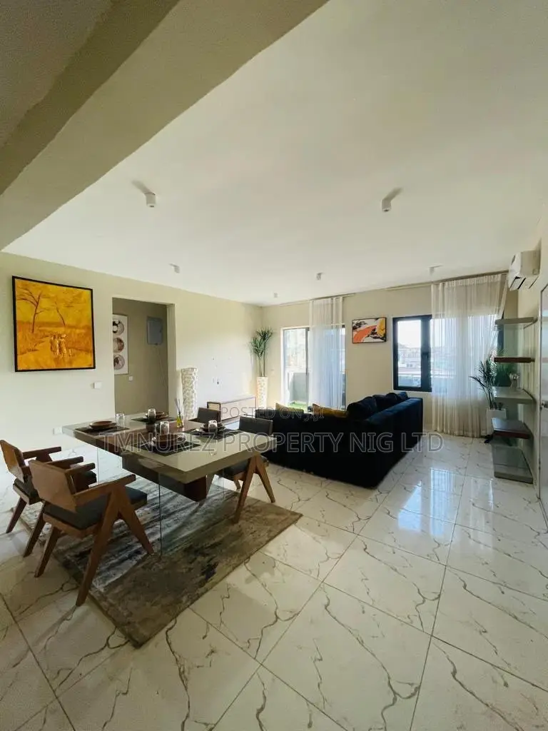 Furnished 2bdrm Apartment in Surulere for sale in Surulere