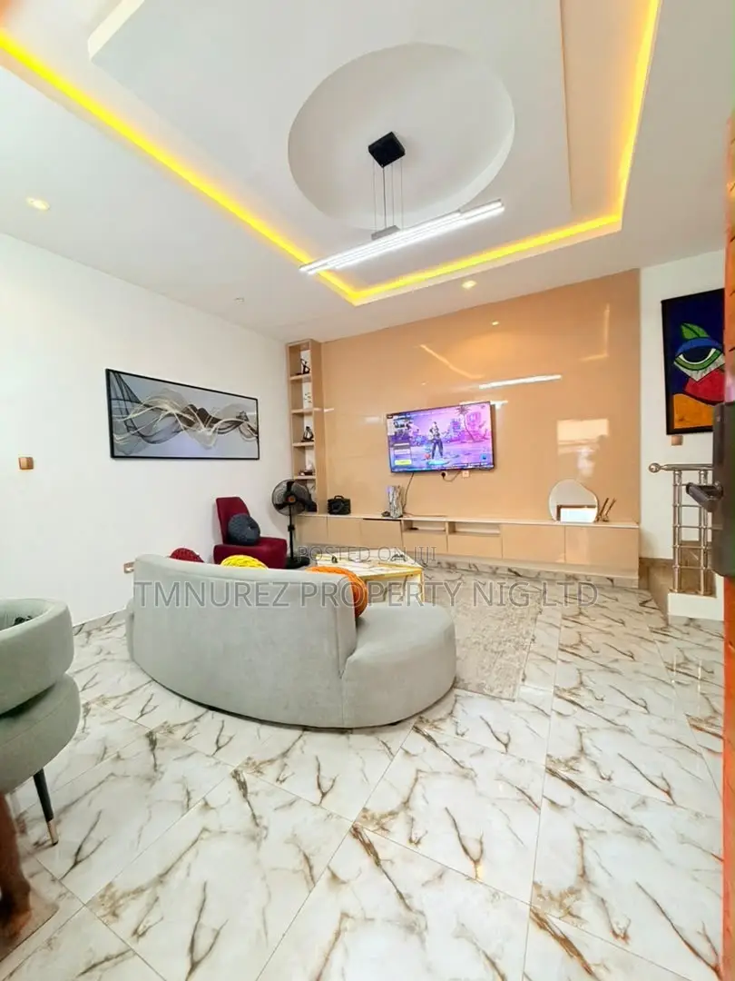 Furnished 2bdrm Duplex in Magodo for sale in Magodo