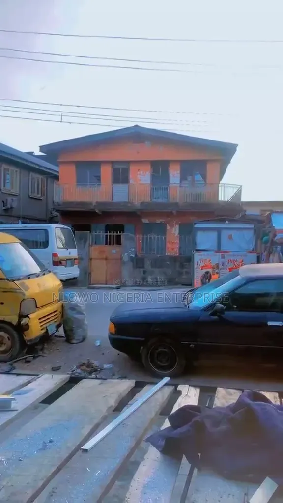 2bdrm Block of Flats in Shomolu Estate for sale in Bariga / Shomolu