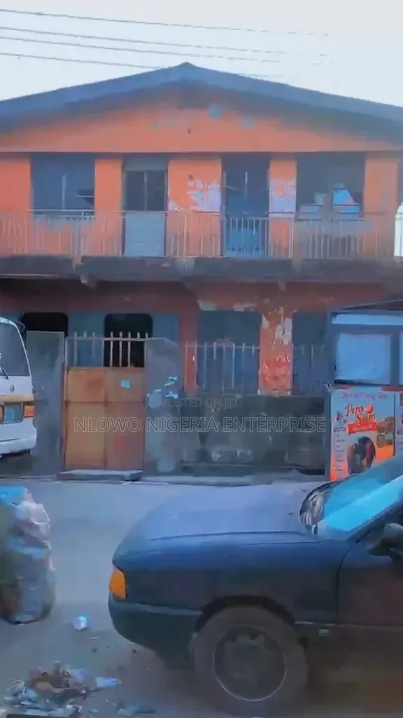 2bdrm Block of Flats in Shomolu Estate for sale in Bariga / Shomolu