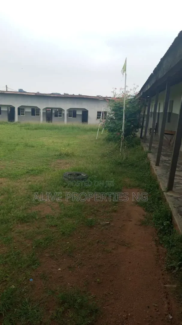 For Sale: Government Approved Secondary School 🏫 in Ido
