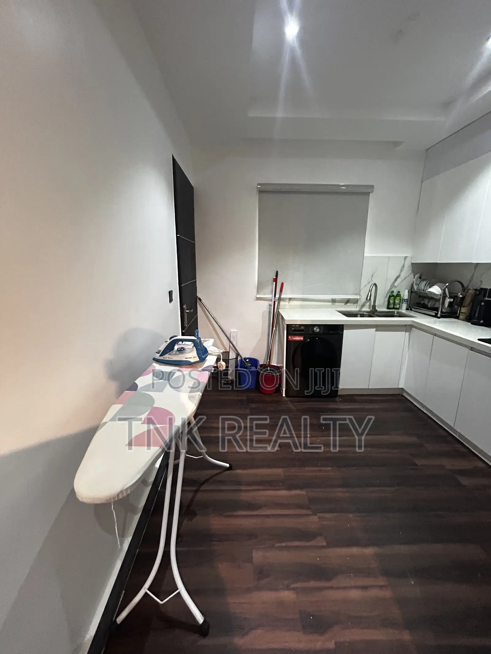 1bedroom Shortlet Apartment Available in Jahi