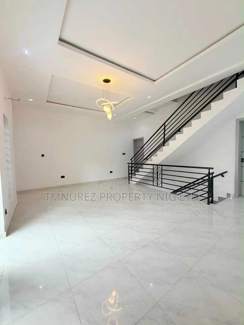 4bdrm Duplex in Ogudu for sale in Ogudu