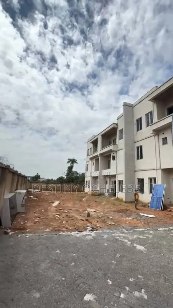 5bdrm Duplex in Kaura, Abuja (Near for sale in Kaura