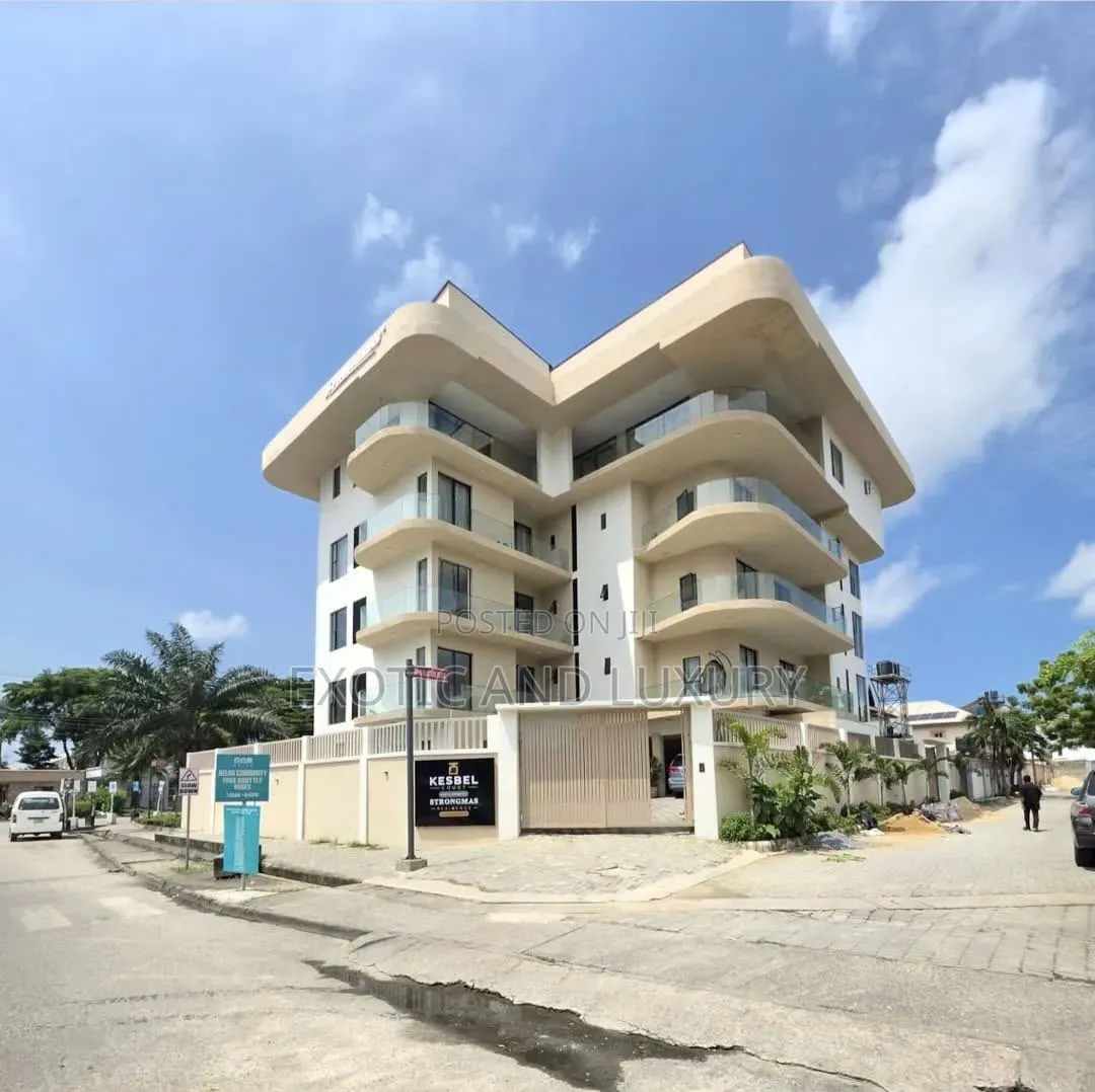 3bdrm Duplex in Lekki for sale in Lekki Phase 1