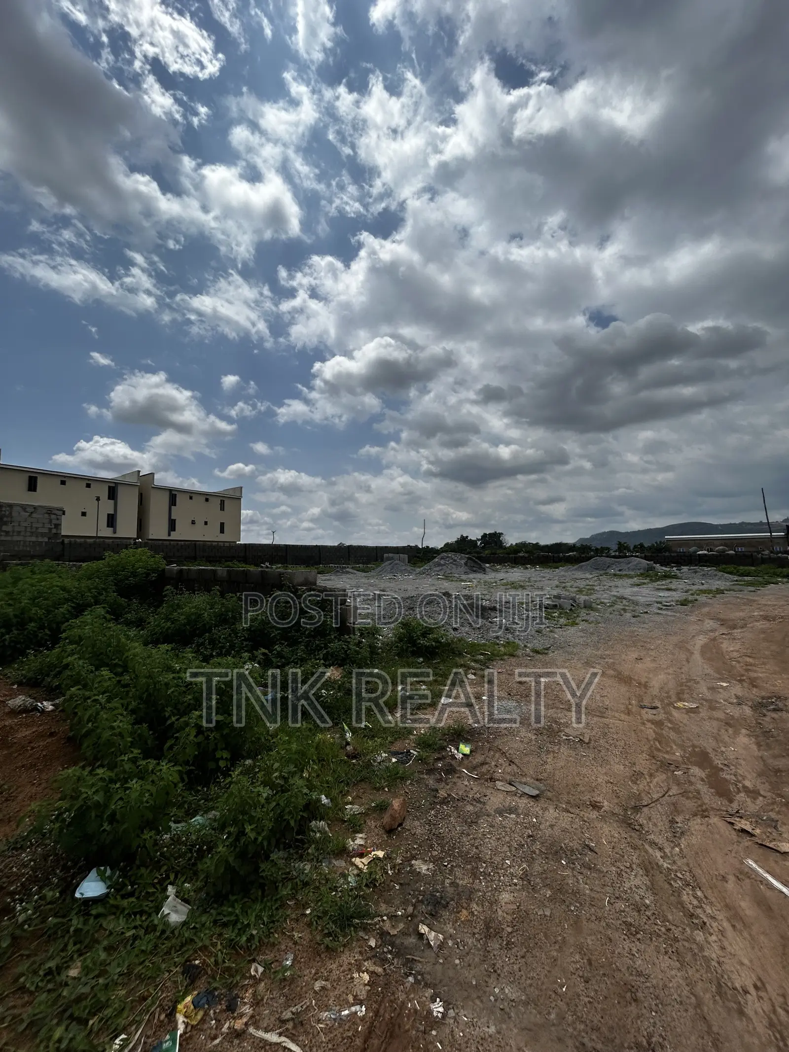Estate Plots  for Sale in Idu Near Train Station in Idu