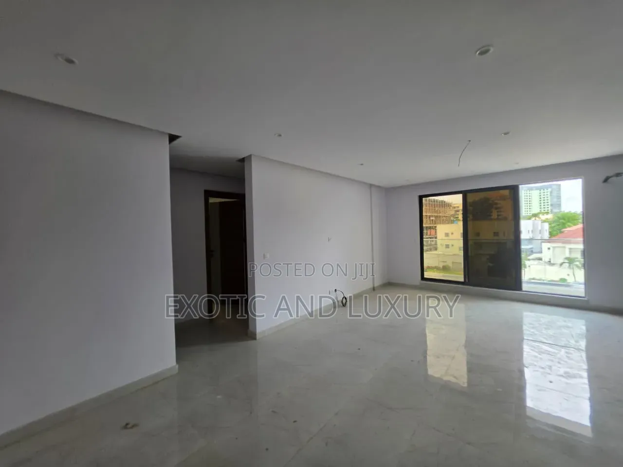 3bdrm Duplex in Parkview for sale in Parkview Estate
