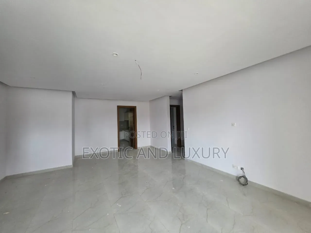 3bdrm Duplex in Parkview for sale in Parkview Estate