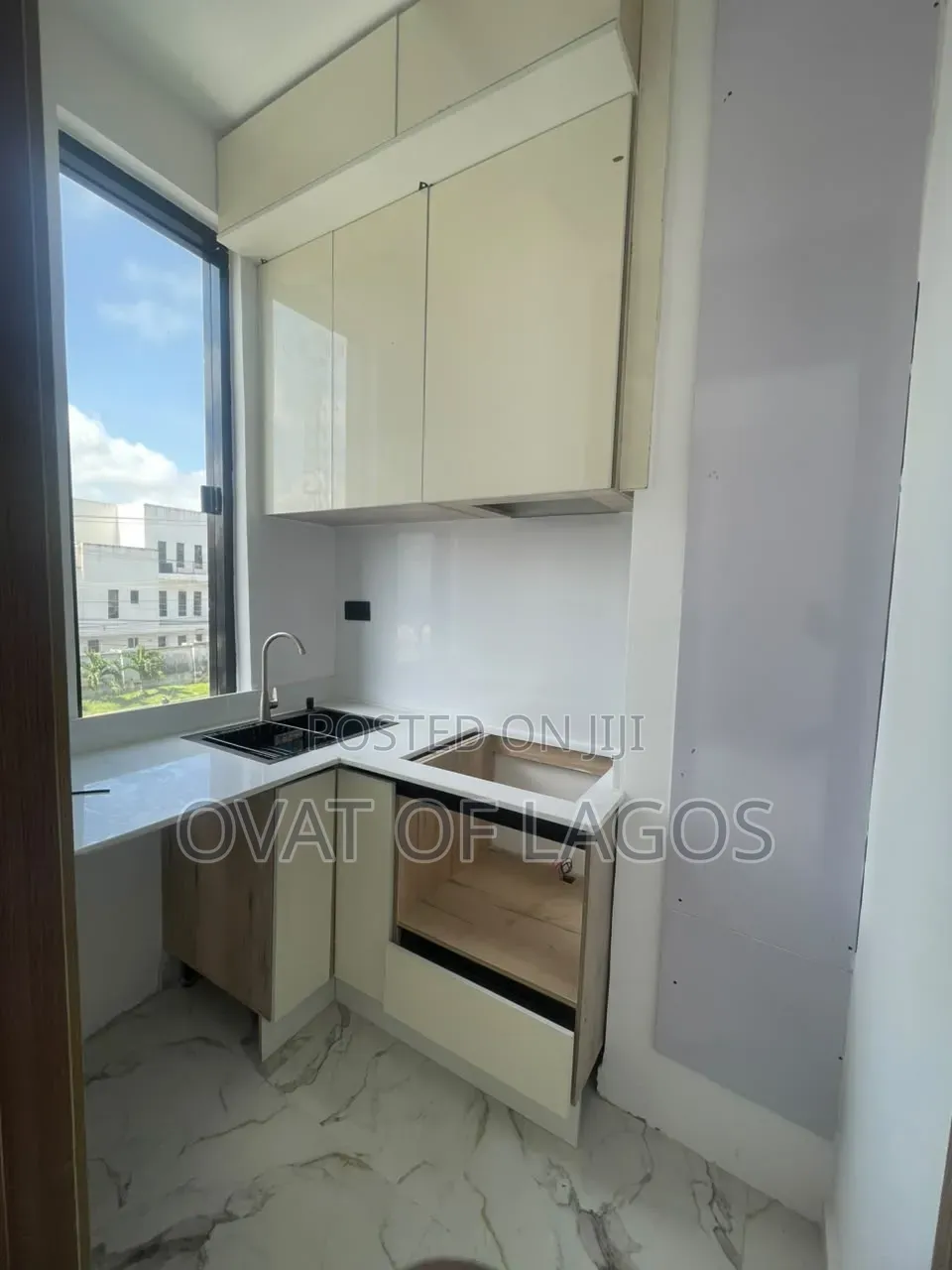 1bdrm Apartment in Orchid, Lekki Expressway for sale in Lekki Expressway