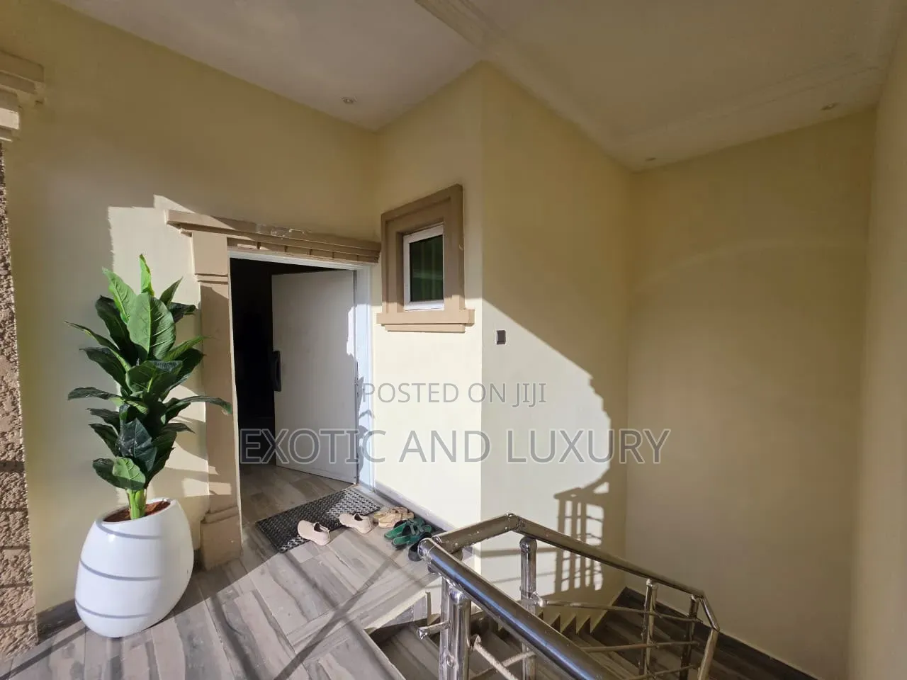 Furnished 3bdrm Duplex in Bourdillon for sale in Bourdillon