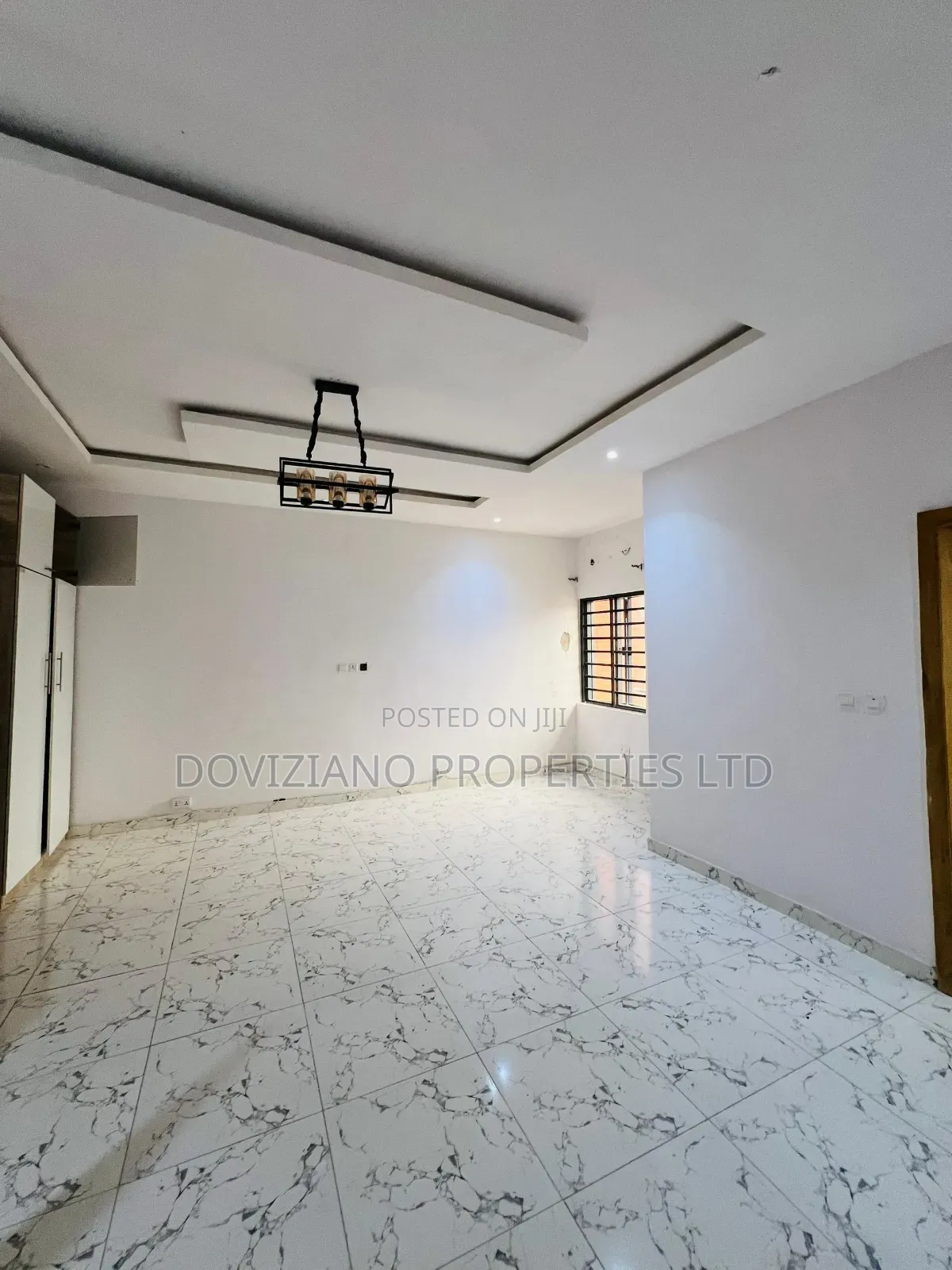4bdrm Duplex in Ikota for rent in Ikota