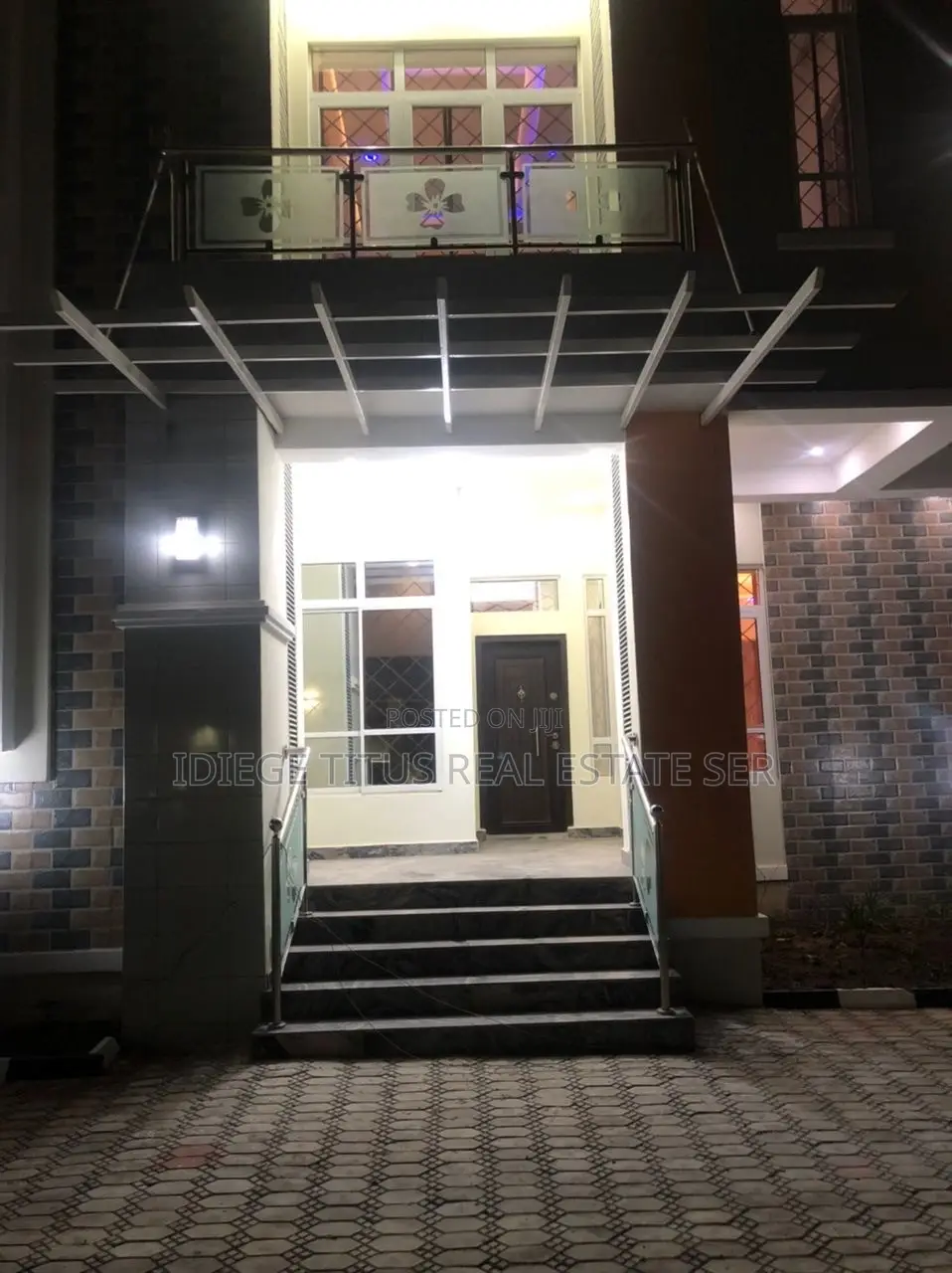4bdrm Duplex in Navy Estate, Karshi for sale in Karshi