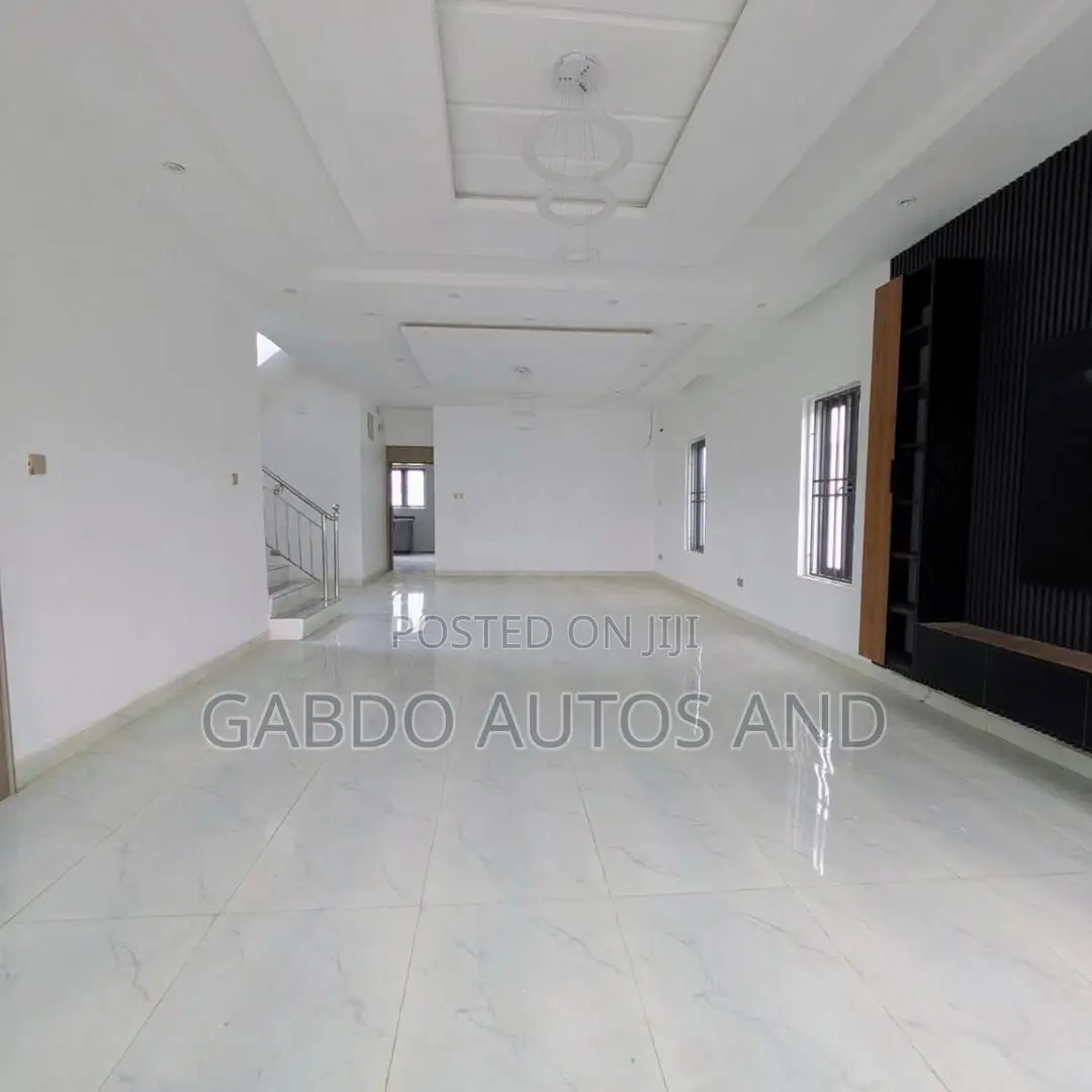 Furnished 5bdrm Duplex in Guzape District for sale in Guzape District