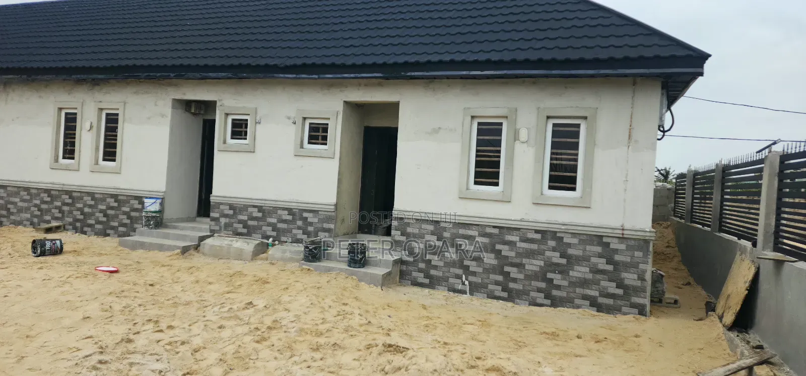 1bdrm Room & Parlour in Oke Ira / Ajah for rent in Oke Ira / Ajah