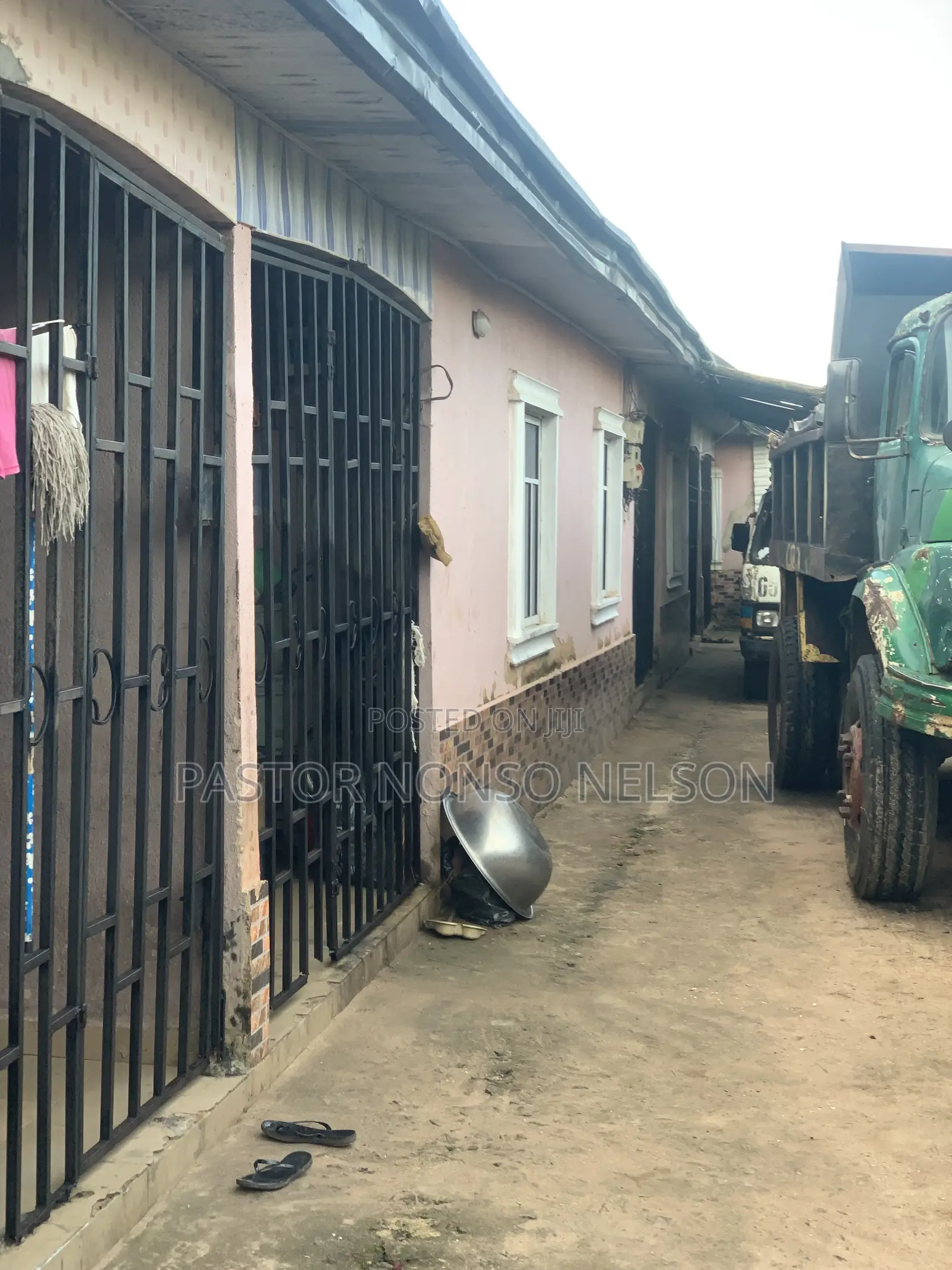 1bdrm Block of Flats in Murako, Owerri for sale in Owerri