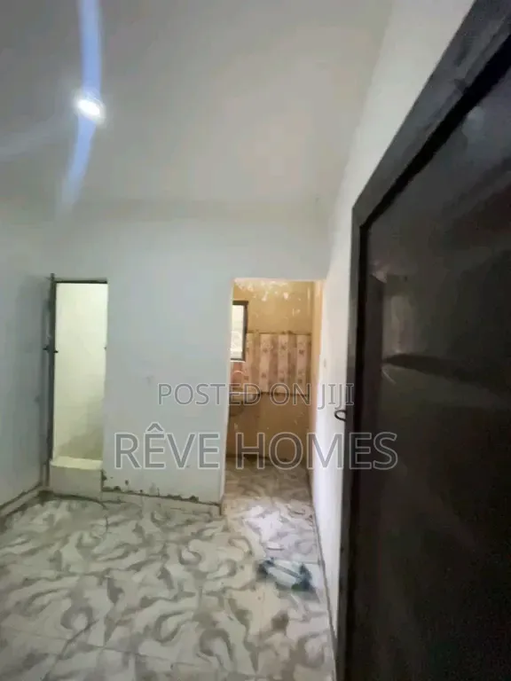 1bdrm Shared Apartment in Shomolu / Shomolu for rent in Shomolu / Shomolu