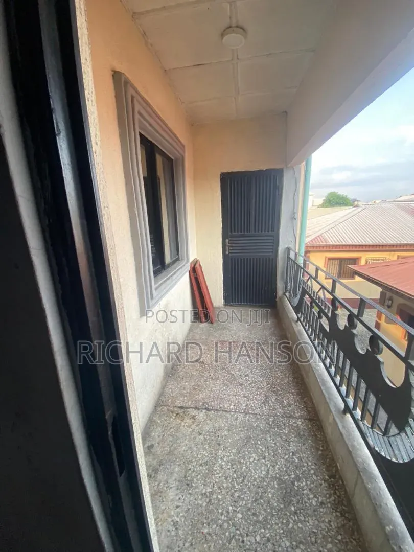 15bdrm Block of Flats in Close To Express, Sangotedo for sale in Sangotedo