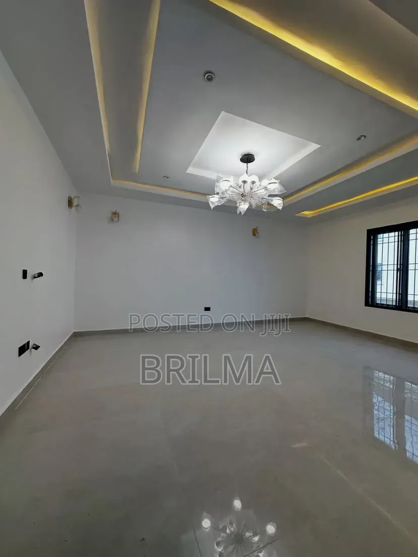 4bdrm Duplex in Jahi for sale in Jahi