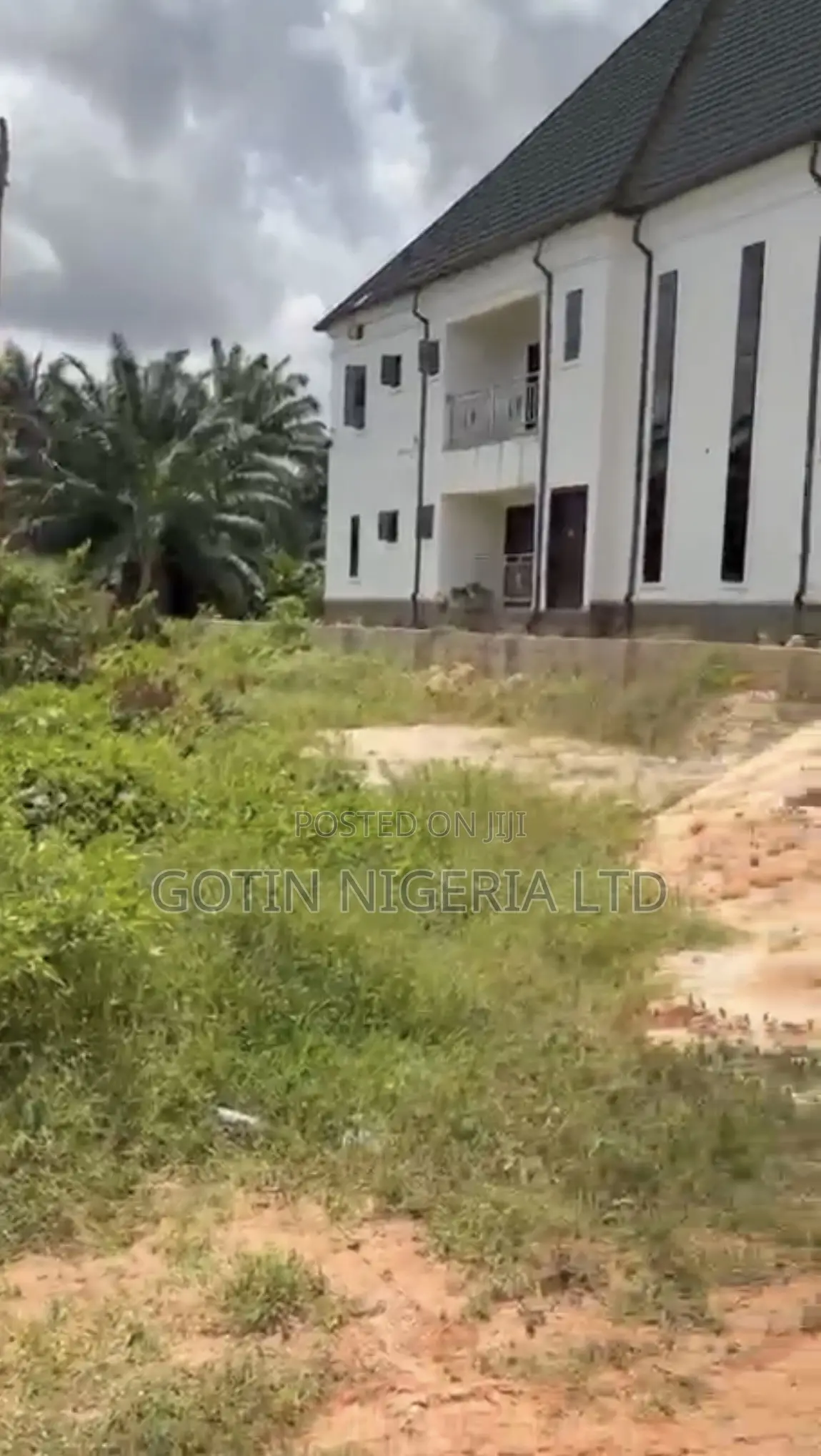 Urgent Sale: 50×100ft Land at Falanu Country Home, Ugbor GRA in Benin City
