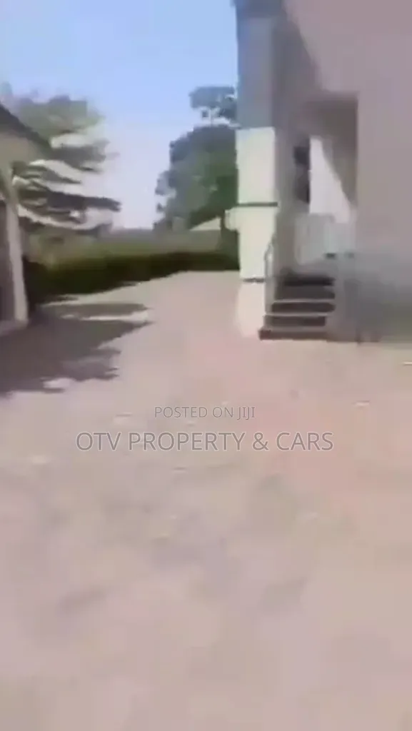 5bdrm Mansion in Maitama for sale in Maitama
