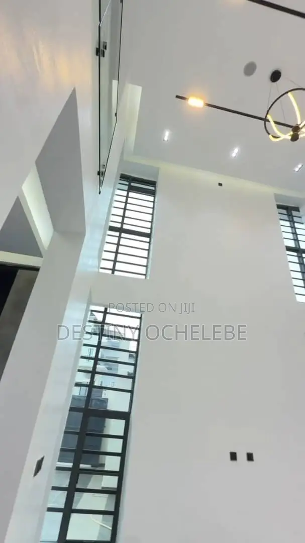 5bdrm Duplex in Apo Resettlement for sale in Apo Resettlement