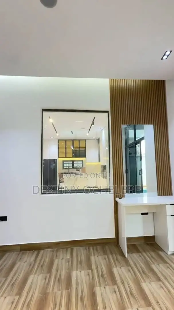 5bdrm Duplex in Apo Resettlement for sale in Apo Resettlement