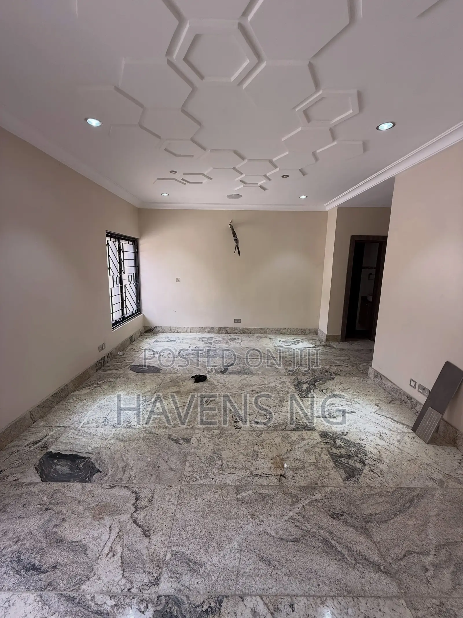 4bdrm Duplex in Jabi for sale in Jabi