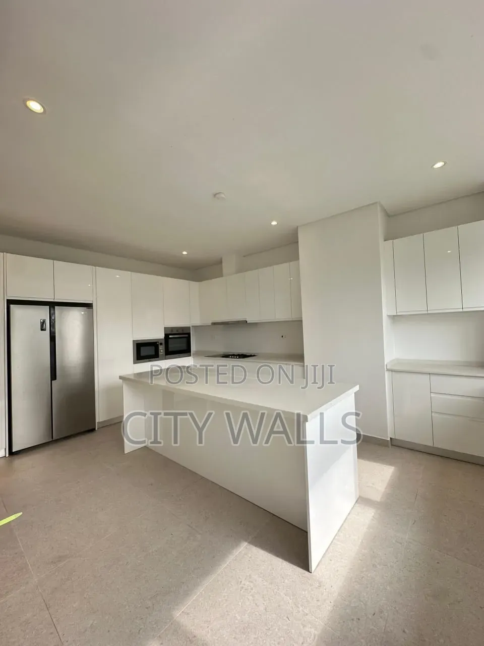 5bdrm Duplex in Banana Island for sale in Banana Island
