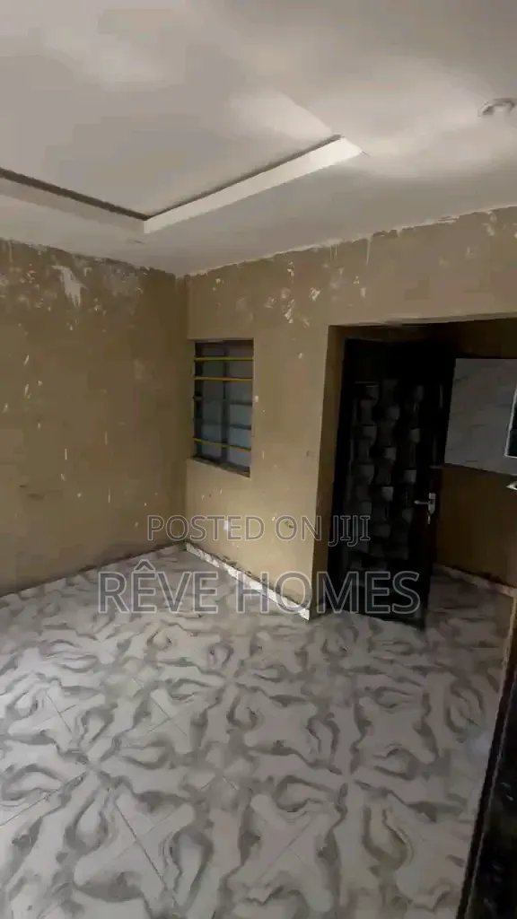 Mini Flat in Soluyi for rent in Soluyi