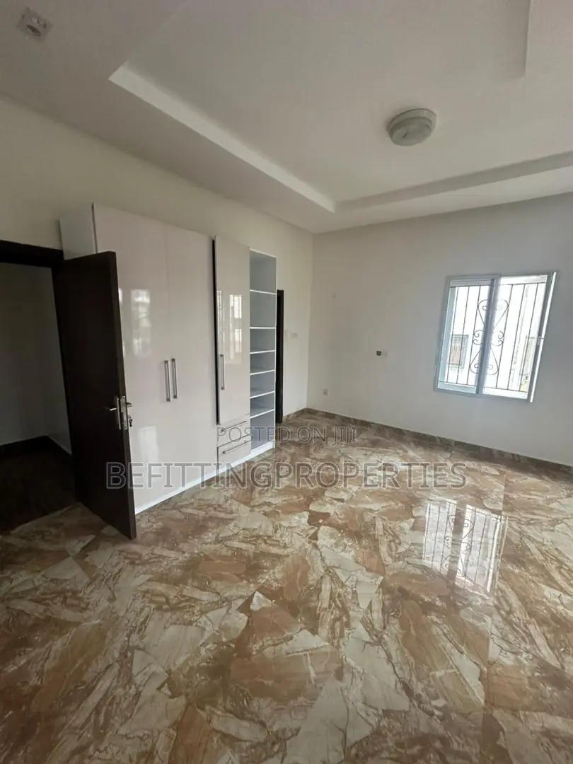 5bdrm Duplex in Parkview for rent in Parkview Estate