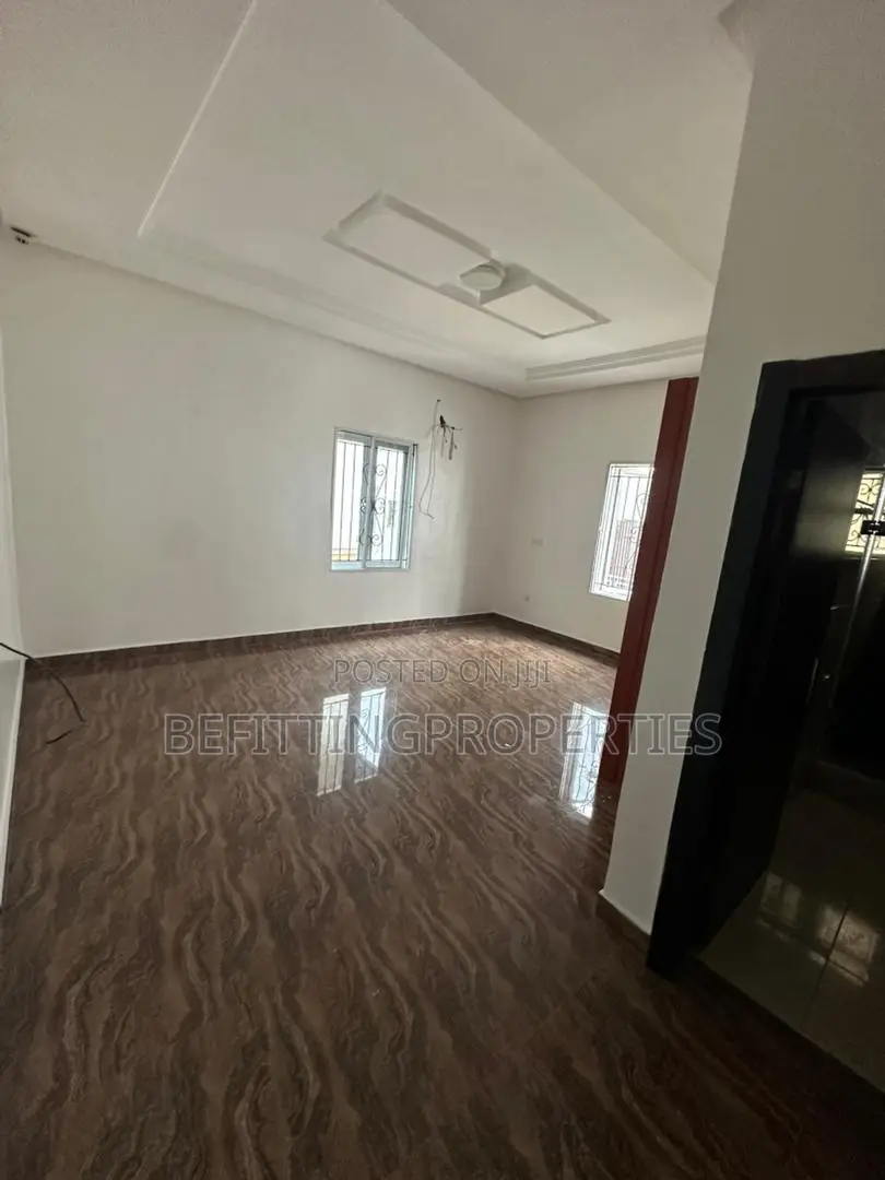 5bdrm Duplex in Parkview for rent in Parkview Estate