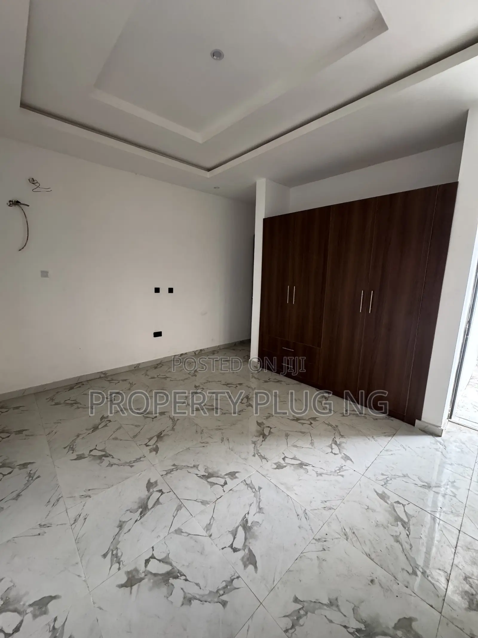 3bdrm Apartment in Olayele Newtown, Alaka/Iponri for sale in Alaka/Iponri