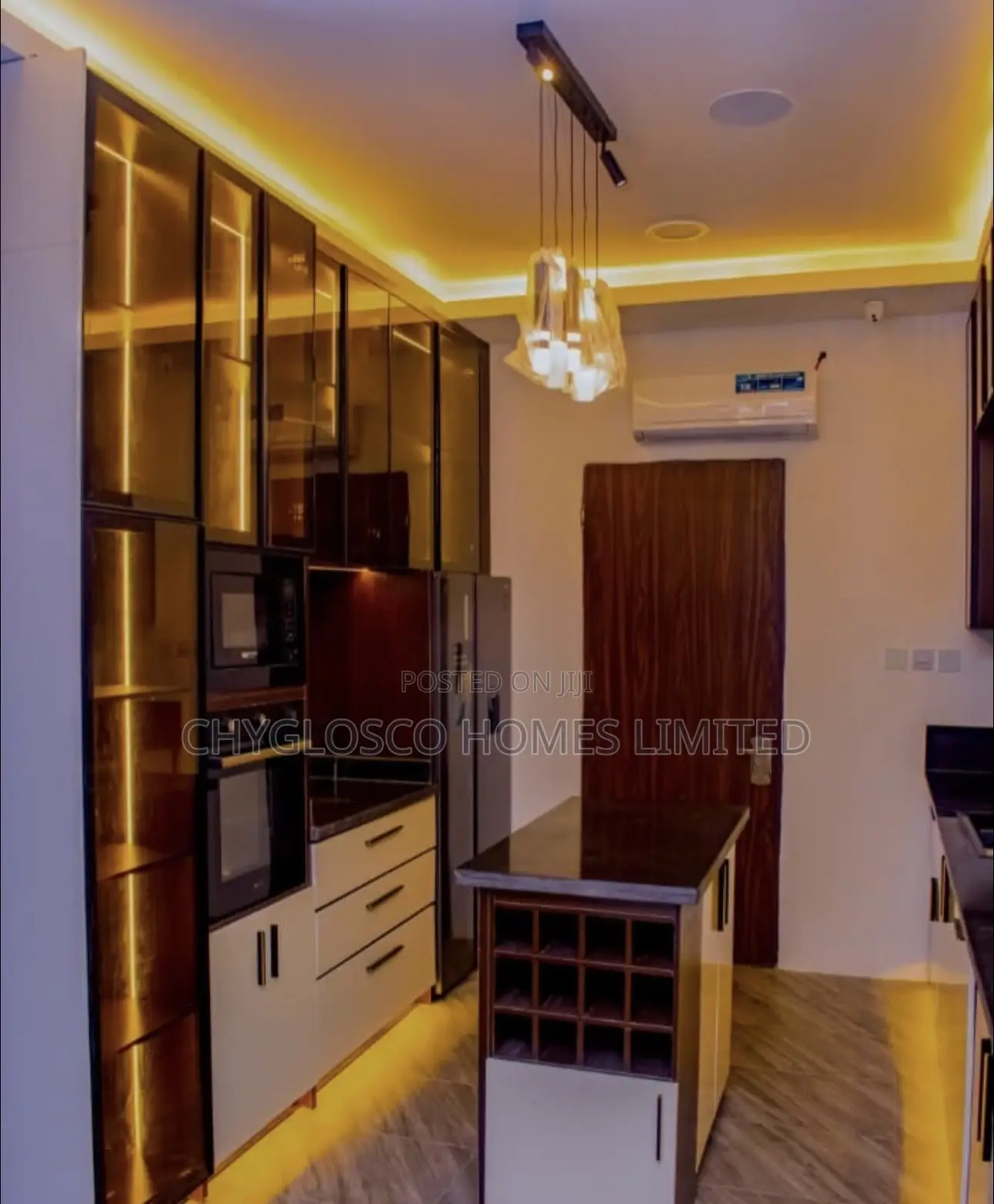 5bdrm Duplex in Woji for sale in Woji