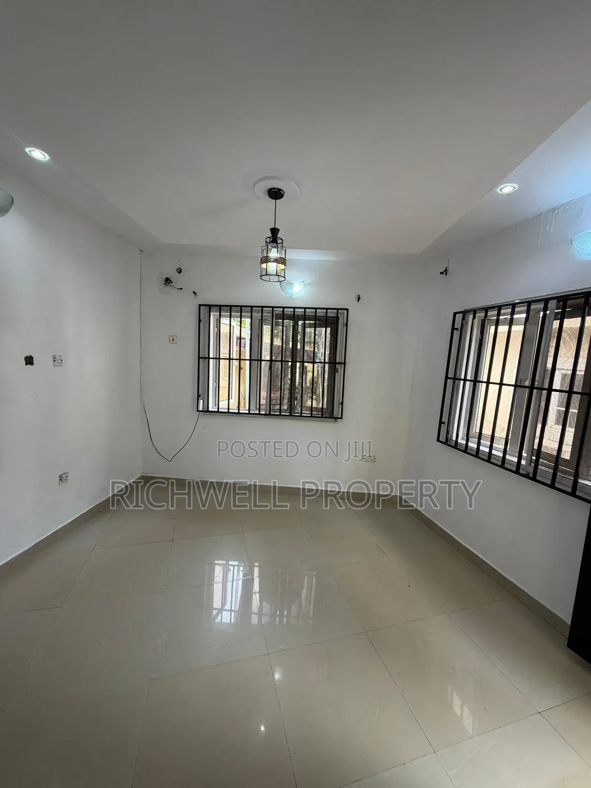 2bdrm Block of Flats in Ikolaba Gra, Agodi for rent in Agodi