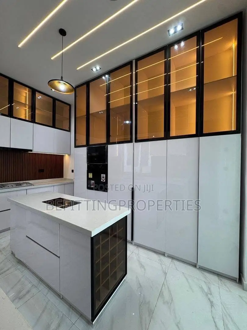 4bdrm House in Lekki for sale in Lekki