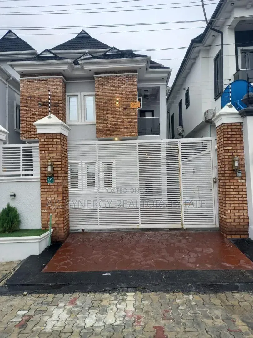 Furnished 5bdrm Duplex in Osapa london for sale in Osapa london